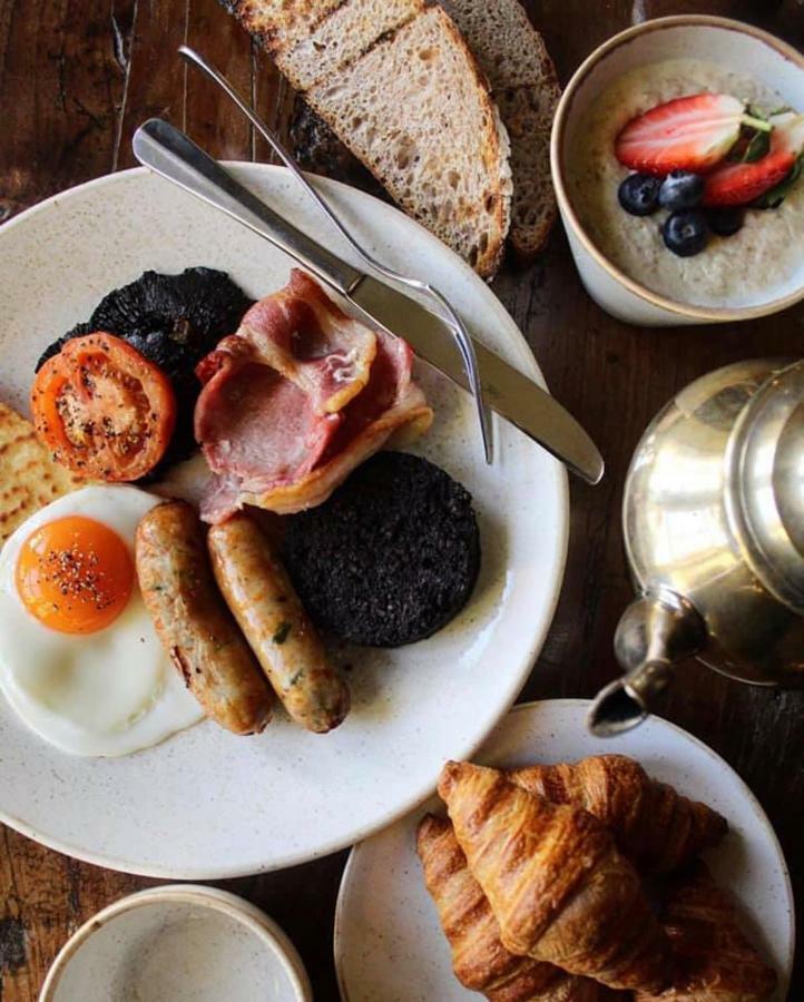 The Loch Lomond Arms Hotel Luss Zewnętrze zdjęcie